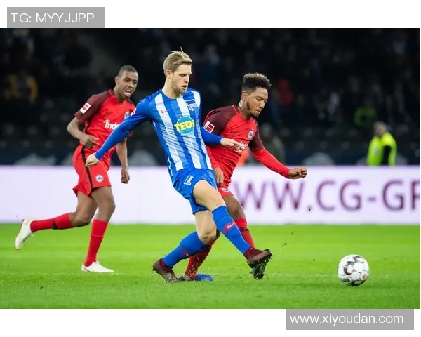 柏林赫塔主场大破法兰克福,势如破竹展示出色实力 柏林赫塔主场大破法兰克福,势如破竹展示出色实力