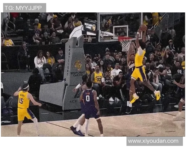 湖人大胜太阳，取得西部半决赛1-0领先